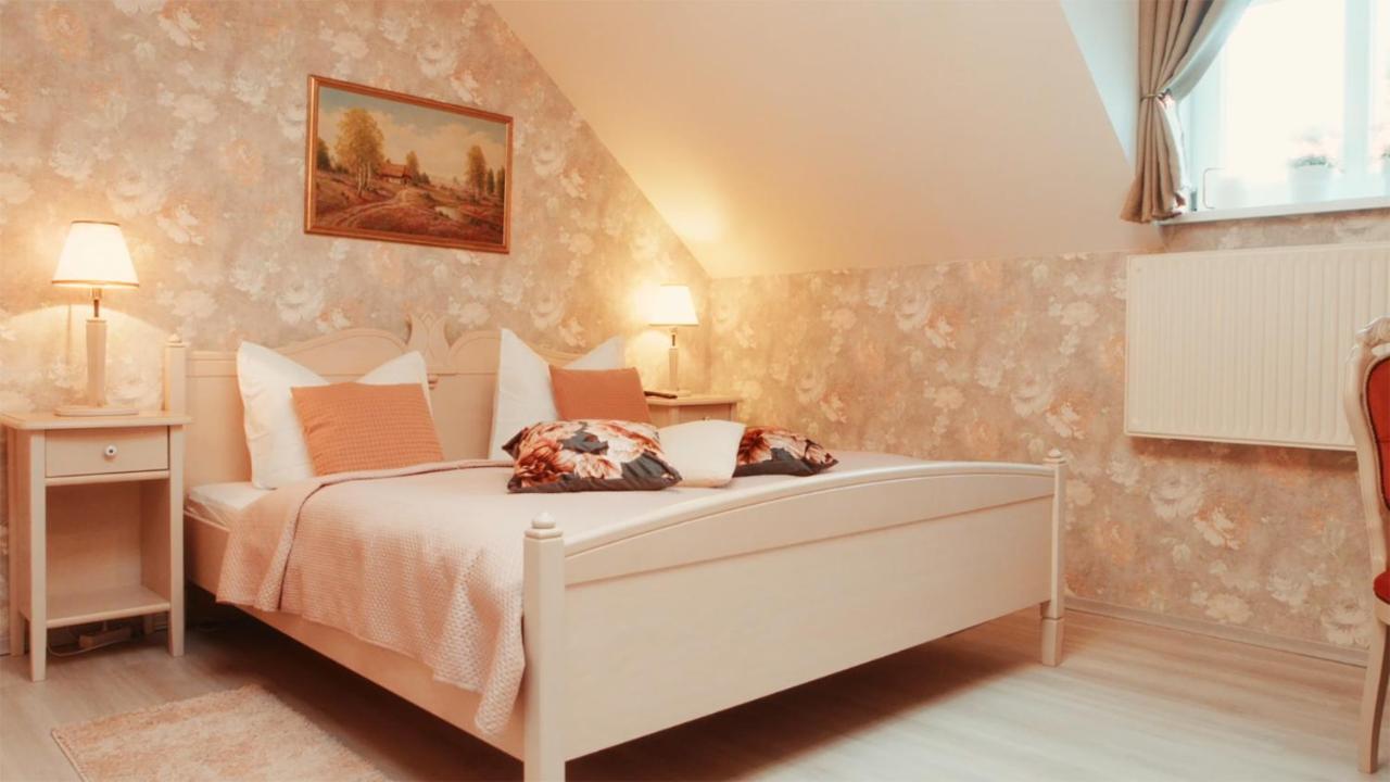 Anker Hotel Arneburg Exterior foto