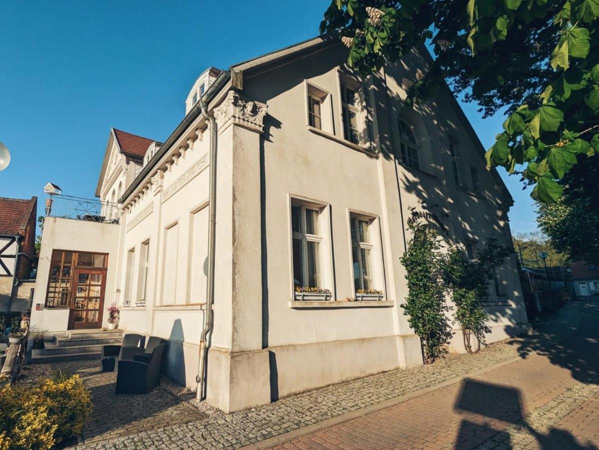 Anker Hotel Arneburg Exterior foto